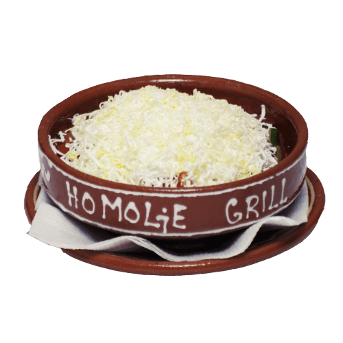 Mixed salad with grated cheese