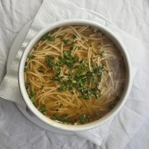Nudelsuppe, Rindsuppe mit Nudeleinlage