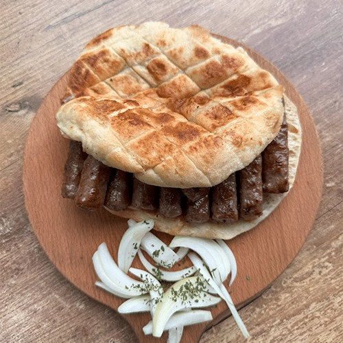 Hausgemachte Cevapcici vom Grill (10 Stück)