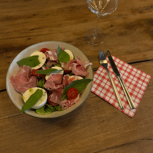 Insalata Bufala e Crudo