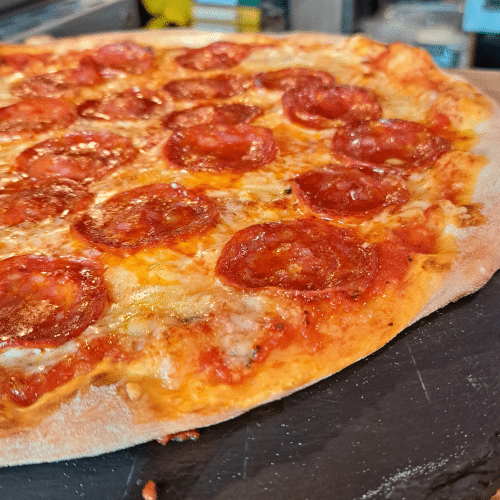 Menü Pizza Calabrese