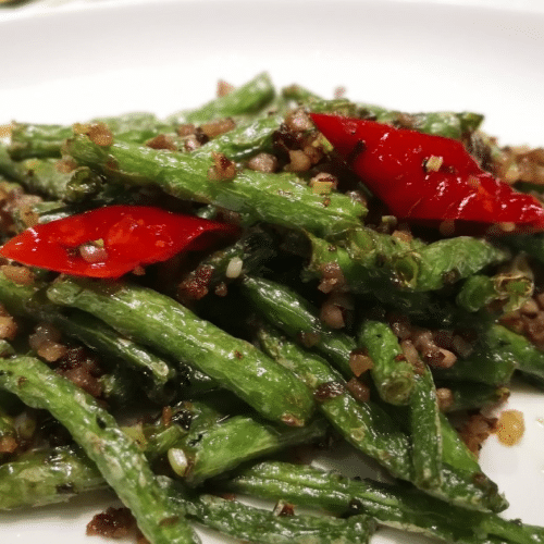 Ganbian Fisolen mit fermentiertem Gemüse