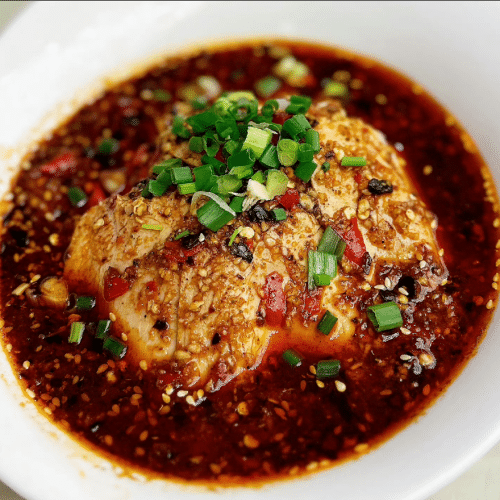 Szechuans Hühnerkeulen-Salat (leicht scharf)