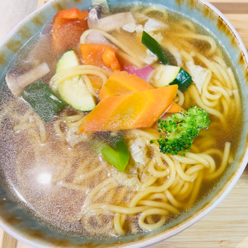 Klare Nudelsuppe