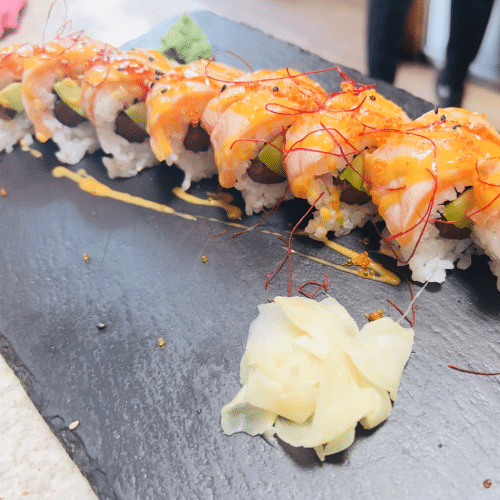 Spicy Salmon Roll (8 Stück)