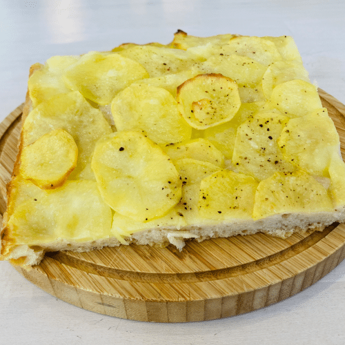 Pizza mit Erdäpfeln (1 Stück)