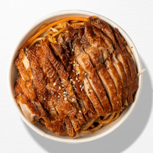 Nudeln mit knusprigem Entenfleisch