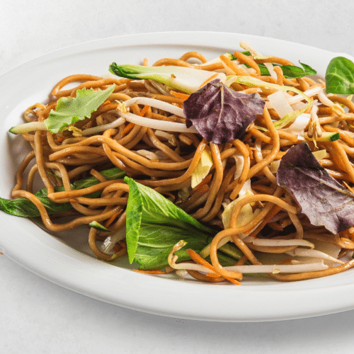 Nudeln mit gebratenem Gemüse (klein)