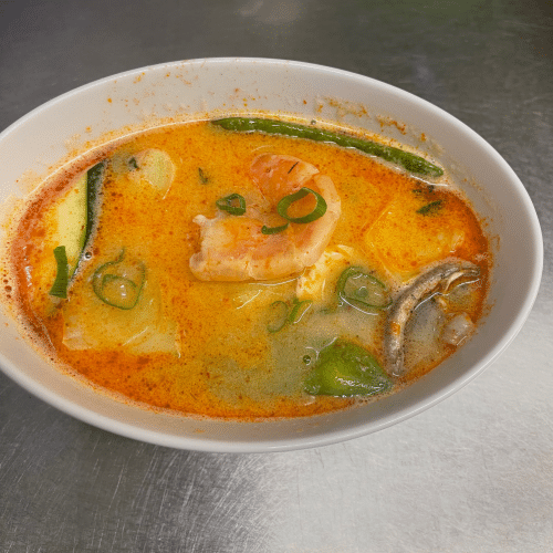 Tom Yum Goong Suppe (sehr scharf)