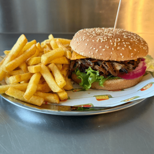 Pulled Beef Burger