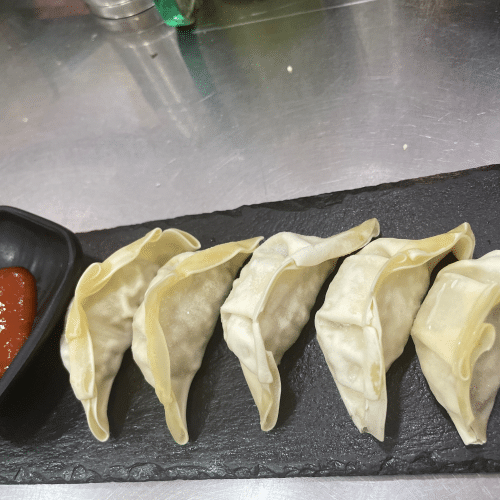 Gebackene Gyoza (vegetarisch, 5 Stück)