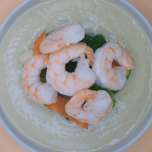 Avocado-Currysauce mit Garnelen