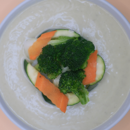 Avocado-Currysauce mit Gemüse
