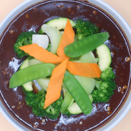 Knoblauchsauce mit Gemüse