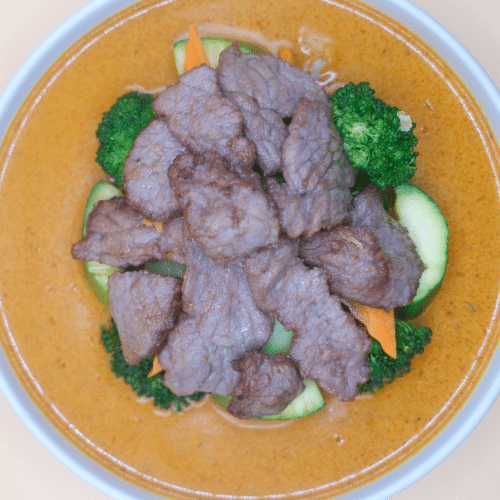 Massaman Curry mit Rindfleisch