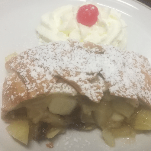 Apfelstrudel