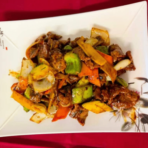 Rindfleisch mit schwarzer Pfeffersauce (scharf)
