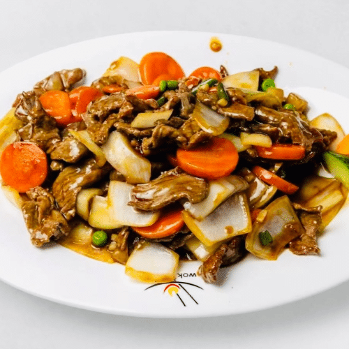 Rindfleisch mit Zwiebeln