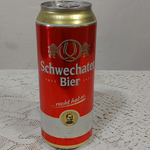 Kaltes schwechater 0.5l Dose