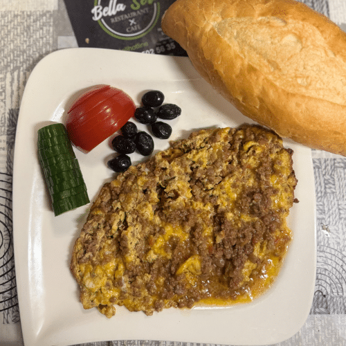 Kiymali Omlett