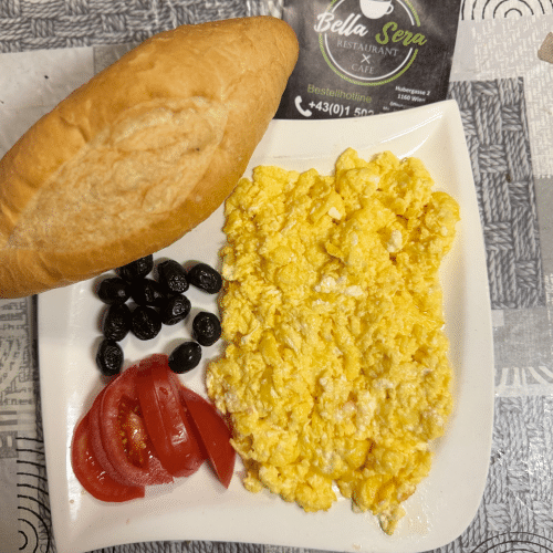 Peynirli Omlett