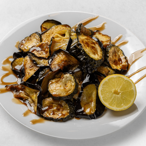 Gebratene Zucchini und Melanzani (vegan)