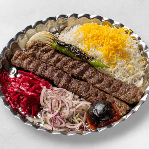 Kebapspieß mit Beilage